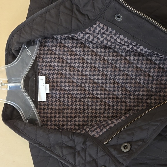 JJill quilted jacket, polyester shell and lining, patch pockets - Picture 2 of 7